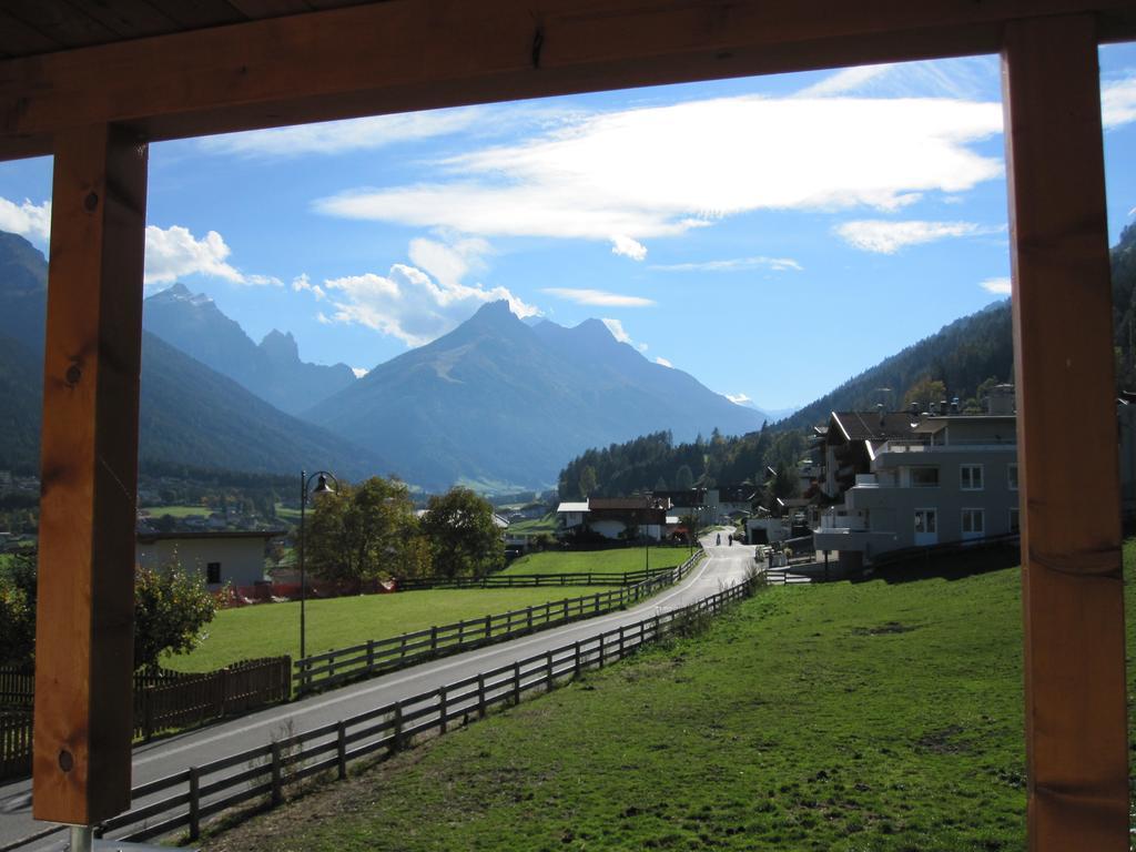 Ferienwohnung Bergpanorama Fulpmes Kamer foto